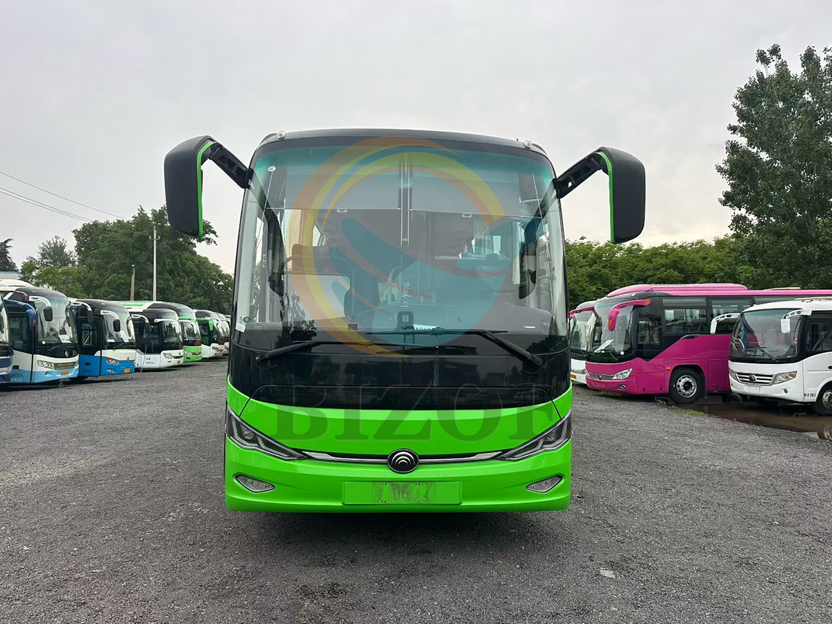 Used YUTONG 6127 Coach: 50 seats, Wechai 350 engine, non-commercial use.