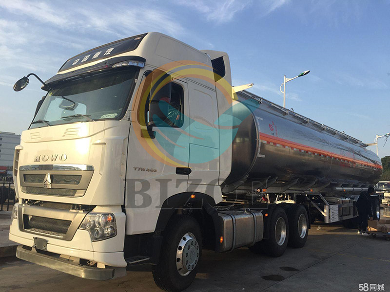 HOWO Used Fuel Tank Truck